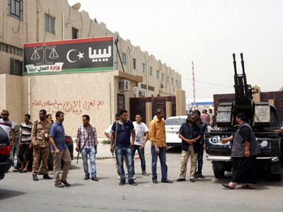 Situation en Libye, Alger et Tripoli pour une « action rapide » en faveur d’une solution politique