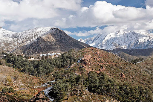 Tikjda, Le sublime, entre ciel et terre
