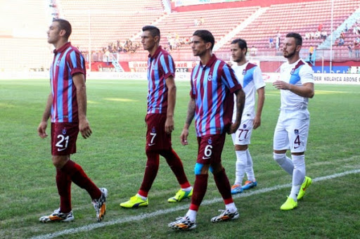 Trabzonspor : Belkalem et Medjani, titulaires en puissance