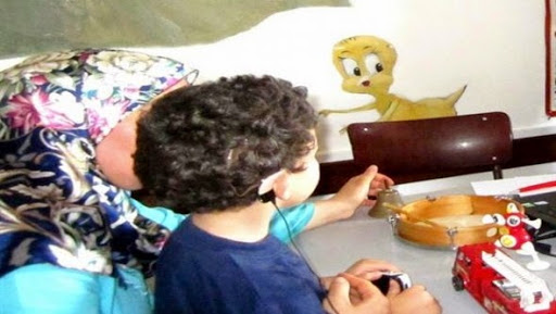 Algérie : une fillette retrouve l’ouïe et la parole au CHU d’Oran