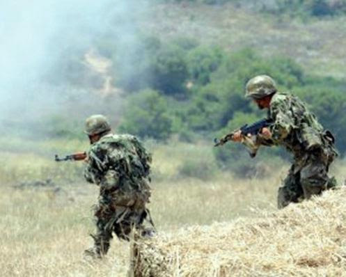 Alors qu&rsquo;un chef terroriste Algérien a été arrêté, La Tunisie relève le niveau d&rsquo;alerte aux frontières