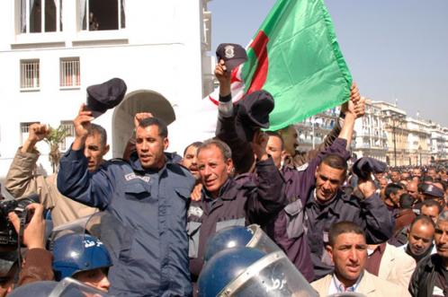 Bouira : Rassemblement national des gardes communaux libres