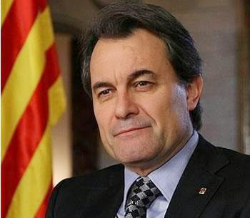 Défiant le gouvernement central de madrid : Le président catalan convoque un référendum sur l’indépendance