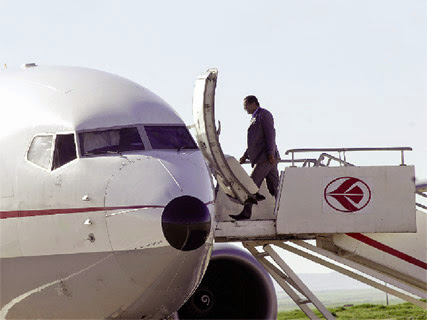 Le ministre des transports annonce un audit sur le management et les services de la compagnie : Air Algérie : le gouvernement veut savoir