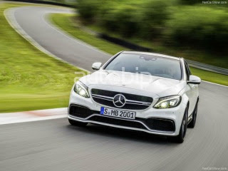 Mercedes C 63 AMG de 476ch au printemps 2015 en Algérie