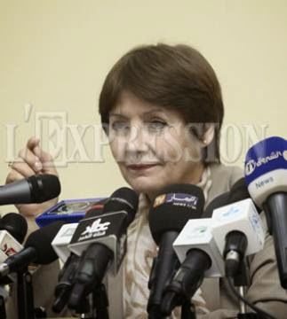 Nouria benghebrit, ministre de l&rsquo;éducation nationale : « Le dialogue avec les syndicats va se poursuivre »