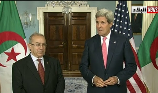 Ramtane Lamamra face à John Kerry