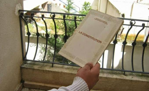 Révision de la constitution, Le texte soumis au Parlement en novembre