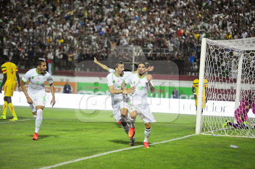 Slimani : Une titularisation et beaucoup d’interrogations