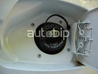 Vols de voitures grâce au bouchon d’essence !