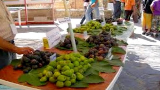 140 exposants à la fête de la figue de Béni-Maouche (Béjaïa)