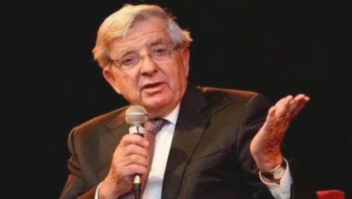 Chevènement évoque à Alger les défis à relever par l’Algérie et la France