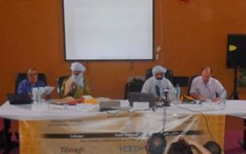 Colloque national du hca à djanet : Le tifinagh entre la symbolique et le pragmatisme