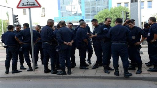 Des dizaines de policiers se rassemblent à Constantine, Oran et Khenchela