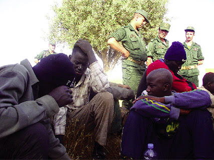Des frontières sud-est à Maghnia : Les Subsahariens, entre Ebola et nos stigmatisations