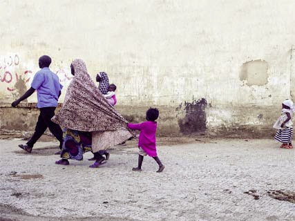 Des milliers de subsahariens ont fui la misère et l’insécurité dans leur pays : Dans les squats des réfugiés de la faim