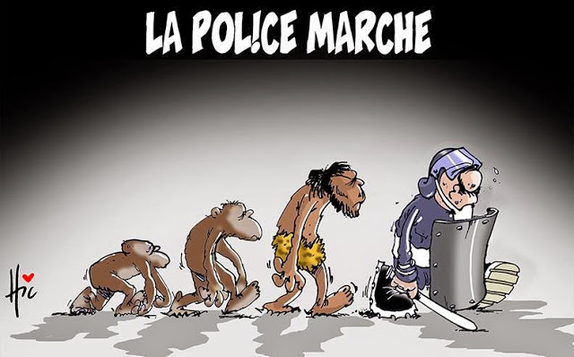 La police marche