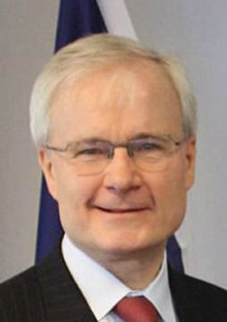 L’ambassadeur de france s’exprime sur la coopération antiterroriste, le sahel et la libye : La priorité de paris est axée sur l’économie