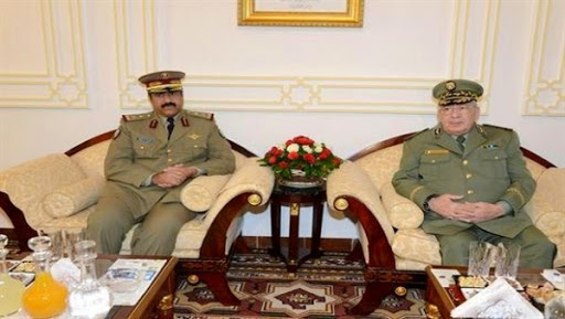 Le chef d’état major de l’ANP s’entretient avec le ministre d’Etat qatari aux Affaires de Défense