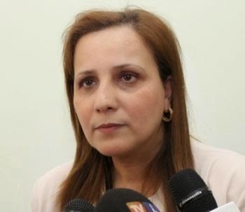 Mounia meslem à partir d’oran : « La paix est notre langue »