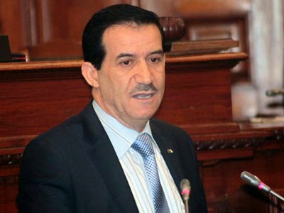 Séance de Questions orales au Conseil de la nation, Gestion des aéroports : Vers la révision de décrets exécutifs