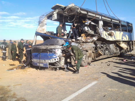 Sétif, Un mort et 14 blessés dans une collision avec un bus