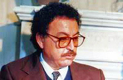 Abdelkader Alloula, « Le troisième lion d’Oran » revient dans un nouveau livre de Mahouz Tahar