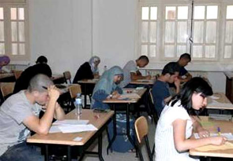 AÏN TEMOUCHENT: Près de 400 élèves recalés, récupérés