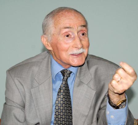 Ali Yahia Abdennour : « Le pouvoir algérien a hérité de la cécité politique des colons »