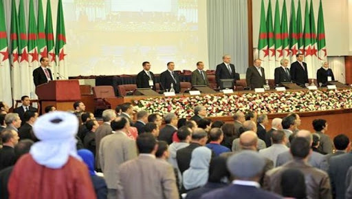 Appel à la création d’un conseil national des associations de jeunes