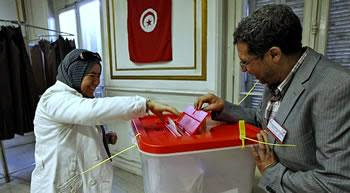 Election présidentielle en tunisie : Vingt-sept candidats en campagne