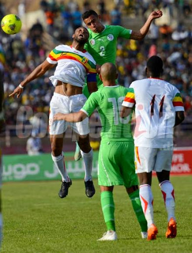 Éliminatoires de la CAN-2015 : Mali 2 – Algérie 0  Les Verts méconnaissables !