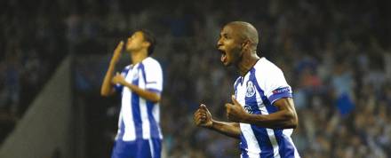 EN : Brahimi passeur décisif et buteur