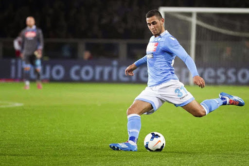 EN : Ghoulam et Naples accrochés à domicile