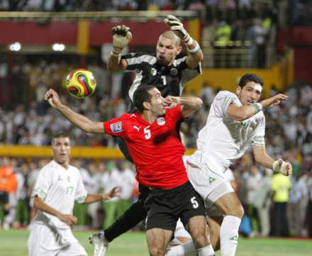 EN : Vers un match amical Algérie–Egypte