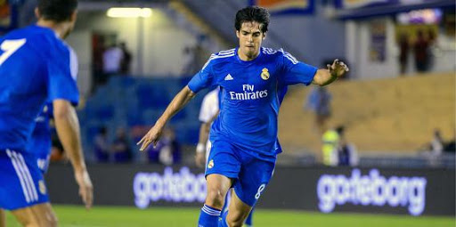 Kaka fait une croix sur 9 ans de mariage pour Miss Brésil 2013