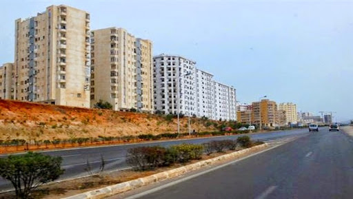 La politique de l&rsquo;habitat en Algérie orientée vers la production massive de logements