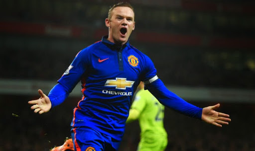 Man united : Rooney veut attendre Noël avant de se prononcer