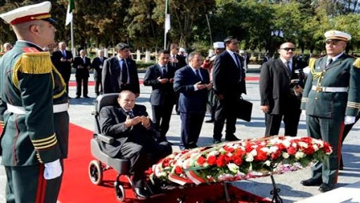 Rare apparition de Bouteflika en public