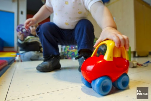 Une gardienne d’enfants recherchée par Interpol