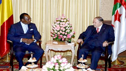 Algérie – Tchad : Bouteflika reçoit le Président Idriss Deby Etno
