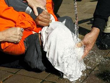 Aprés les événements du 11 Septembre 2001,  La CIA admet avoir pratiqué la torture