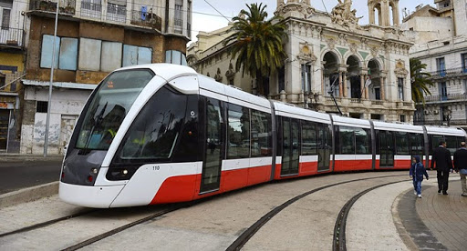 CONTRIBUTION : Un Tramway nommé gémir