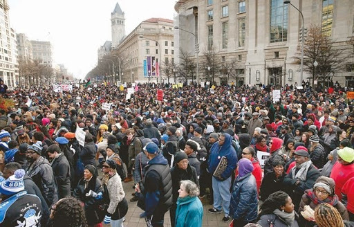 Des manifestations monstres contre le racisme aux états-Unis,  Le cauchemar américain