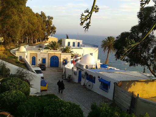 e tour des présidentielles ce dimanche Tunisie : qui sortira des urnes ?