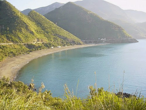 El Aouana (Jijel) : Le port de pêche et de plaisance attendra encore