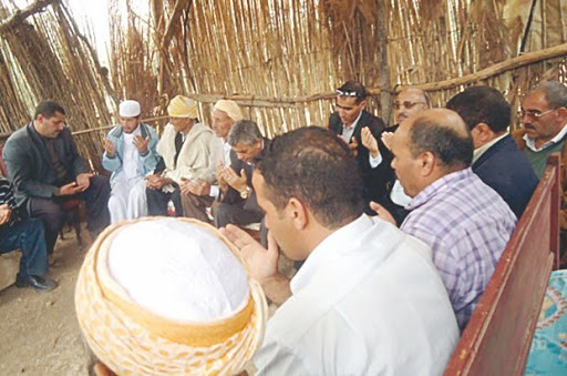 Elles n’ont pas encore 19 ans , Mariées mais célibataires… le temps de devenir adultes