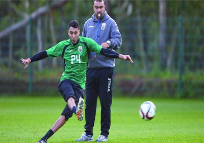 Football/ES Sétif : l’entraîneur Madoui dénonce la  »programmation démentielle » de la LFP