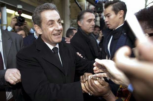 Il a été élu président de l’UMP , Nicolas Sarkozy se lance à la reconquête de l’élysée