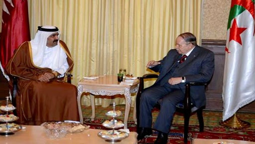 Le président Bouteflika reçoit l’ancien émir du Qatar Cheikh Hamad ben Khalifa Al Thani